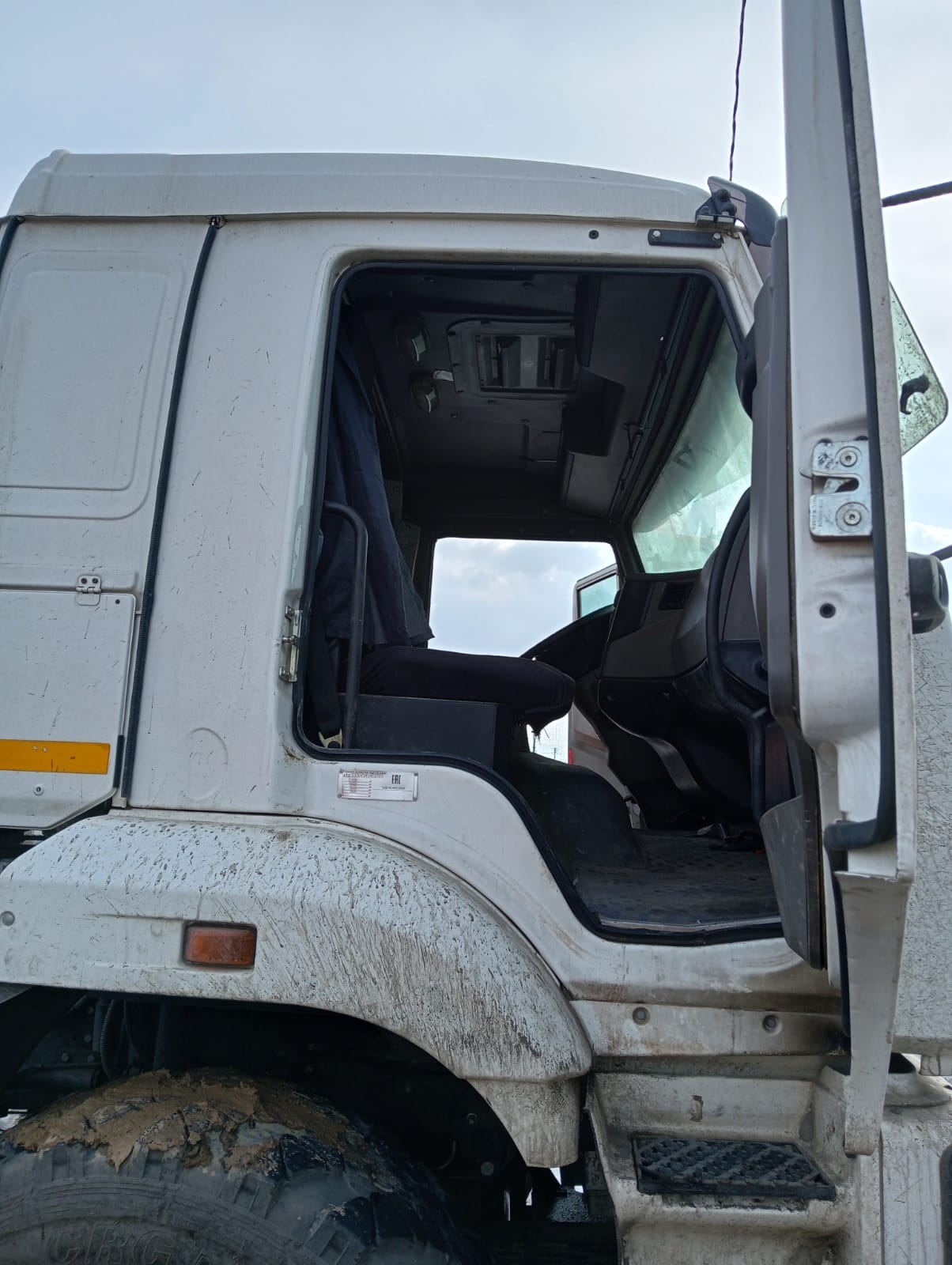 КамАЗ 53504 6x6 Седельный тягач 2022 г. - фото 19